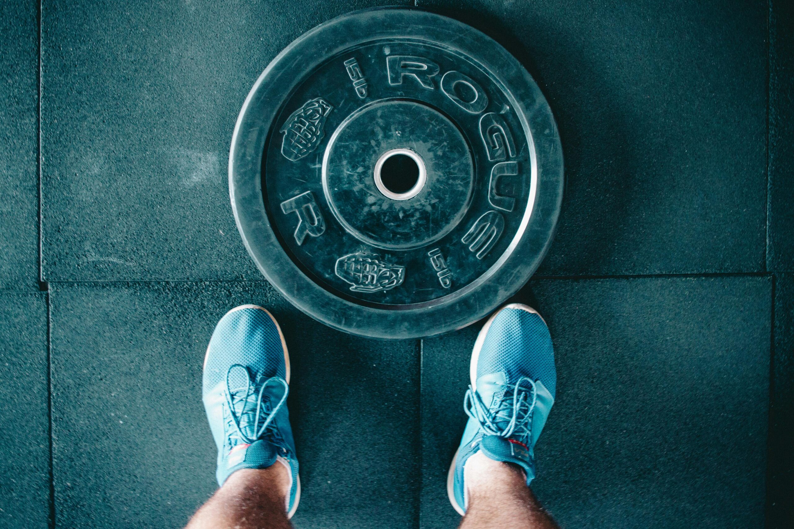 You are currently viewing What Are The Pros And Cons Of Rubber Flooring?